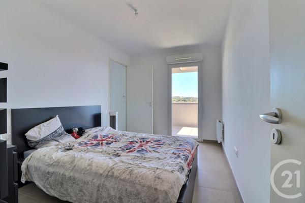 Appartement F4 à vendre  4 pièces - 86,46 m2 FREJUS - 83