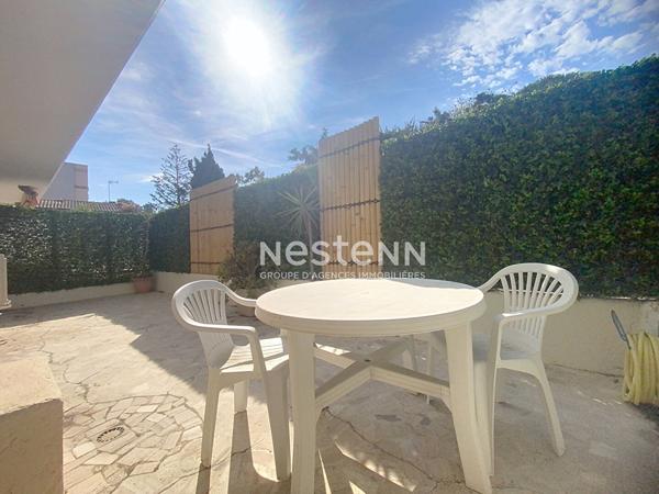 REZ-DE-CHAUSSEE - 2P RENOVE - 49m2 - LE CANNET - SUD - JARDIN 25m2 - CAVE -