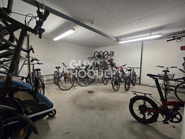 Appartement Cachan 3 pièce(s) 56.10 m2