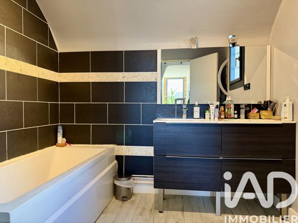 Maison à vendre 5 pièces 105 m² Nantes