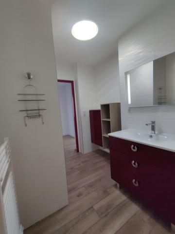 Appartement  6 pièce(s)  4 chambre(s)  161 m²