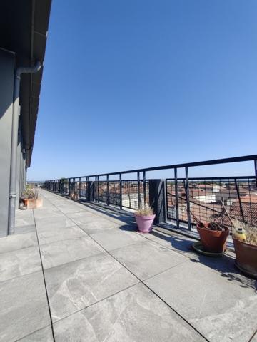 Appartement  6 pièce(s)  4 chambre(s)  161 m²