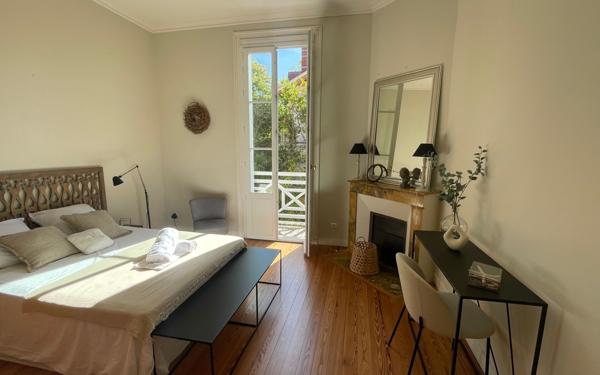 Appartement à vendre    4 pièces • 92 m2 Arcachon