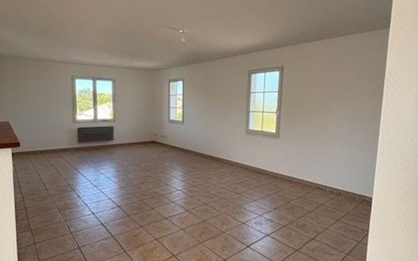 Appartement à louer    4 pièces •  Sainte-Soulle