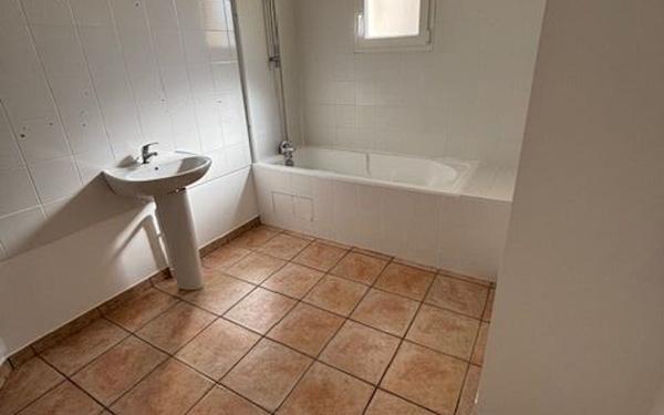 Appartement à louer    4 pièces •  Sainte-Soulle