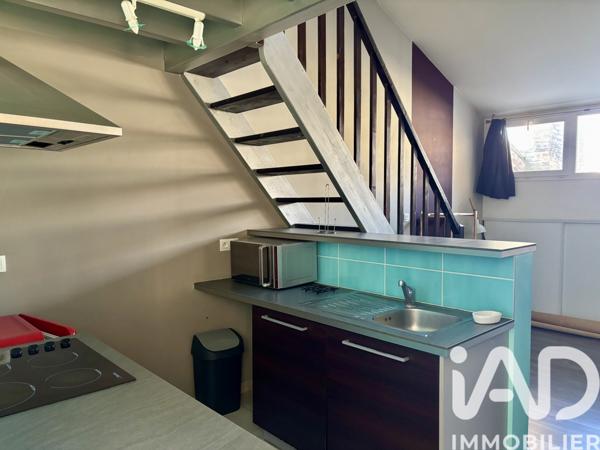 Location appartement 1 pièce 33 m² Mâcon