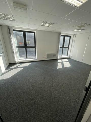 BUREAUX à LOUER de 167 m²