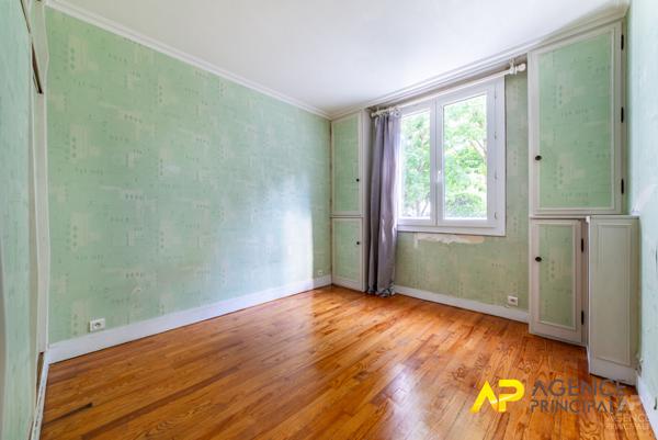 Appartement Rueil Malmaison 3 pièce(s) 55.43 m2 €315 000 ** - Référence 19438