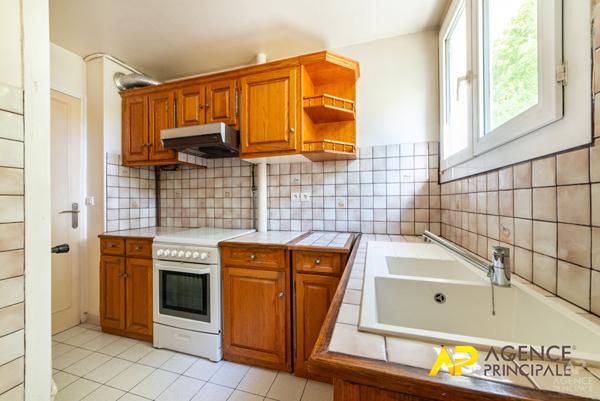 Appartement Rueil Malmaison 3 pièce(s) 55.43 m2 €315 000 ** - Référence 19438