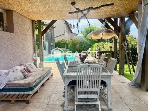 Maison T7 145m2 avec piscine