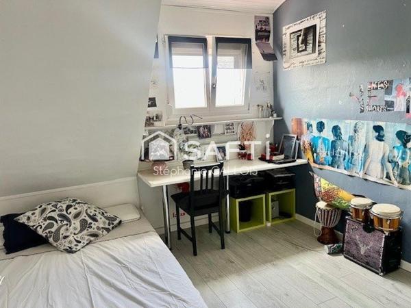Maison T7 145m2 avec piscine