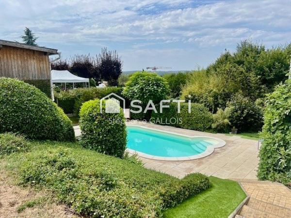 Maison T7 145m2 avec piscine