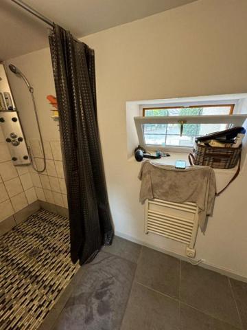 Maison avec studio indépendant à Imphy