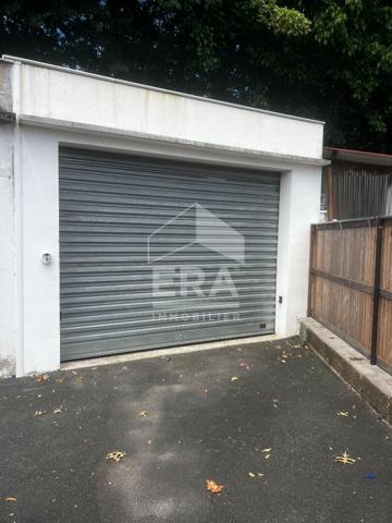 Rare grand garage secteur Chassin