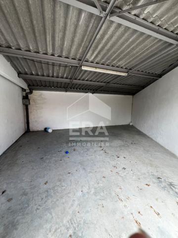 Rare grand garage secteur Chassin