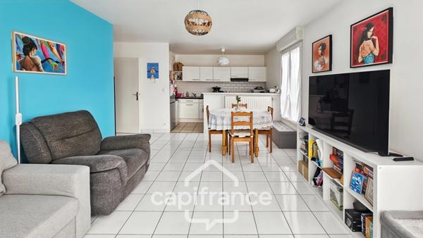 Bel appartement familial -lumineux avec balcon- 2 places de stationnement- suite parentale.
