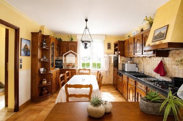 Grande maison familiale à Ducey-les-Chéris