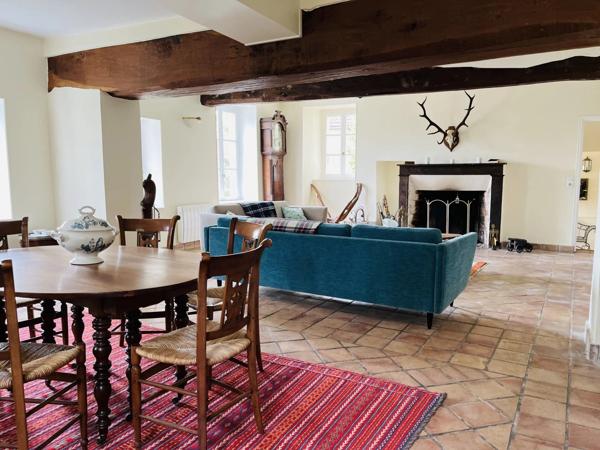 Vente Maison 8 pièces 256 m2 à Villers-Cotterêts