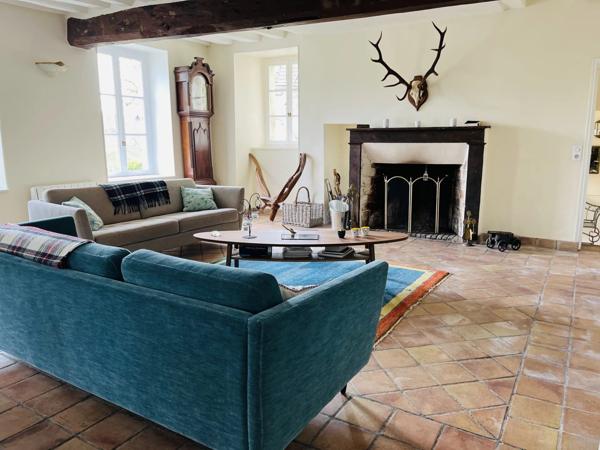 Vente Maison 8 pièces 256 m2 à Villers-Cotterêts