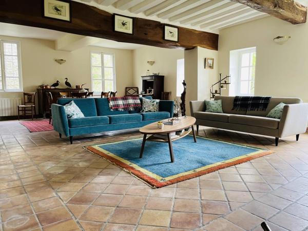 Vente Maison 8 pièces 256 m2 à Villers-Cotterêts