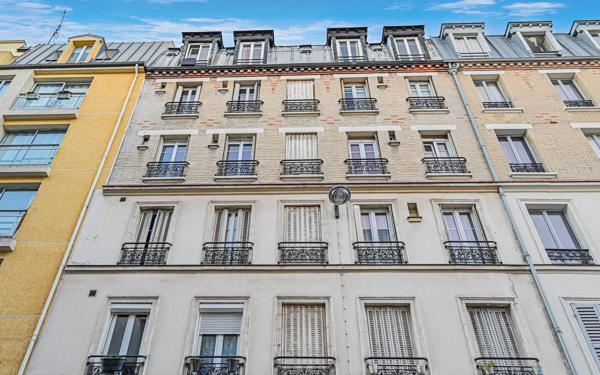 Appartement à vendre    2 pièces • 33 m2 Paris 20