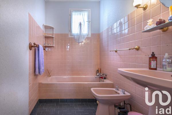 Maison à vendre 6 pièces 110 m² Moret-Loing-et-Orvanne