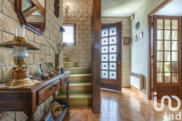 Maison à vendre 6 pièces 110 m² Moret-Loing-et-Orvanne