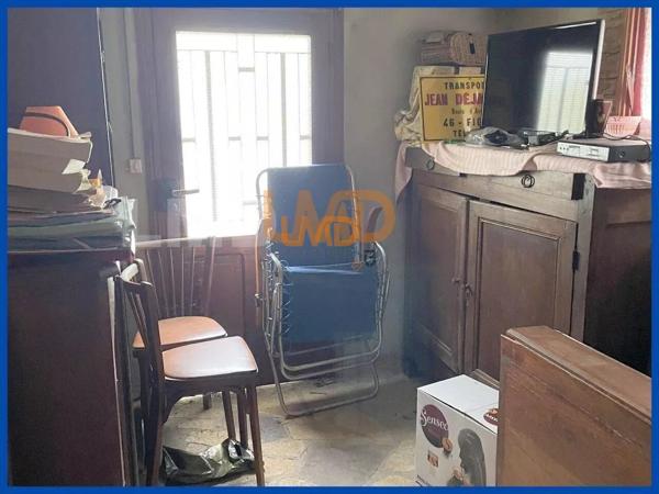 Figeac maison en pierre T4 sur sous sol complet avec terrain