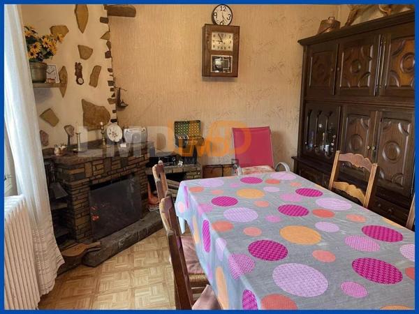 Figeac maison en pierre T4 sur sous sol complet avec terrain