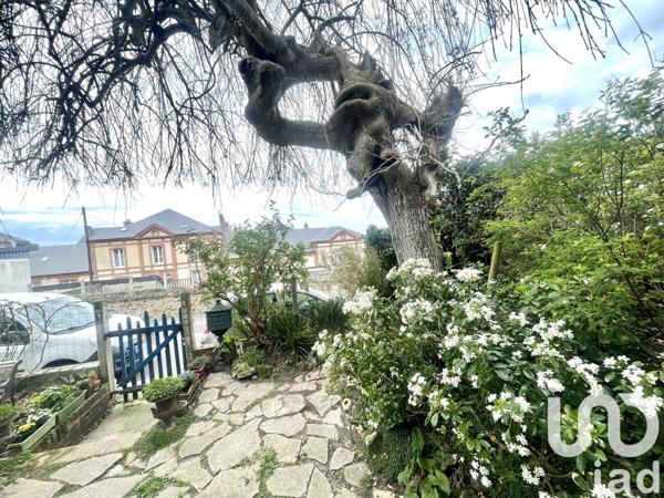 Maison 5 pièces de 90 m² à Villerville (14113)