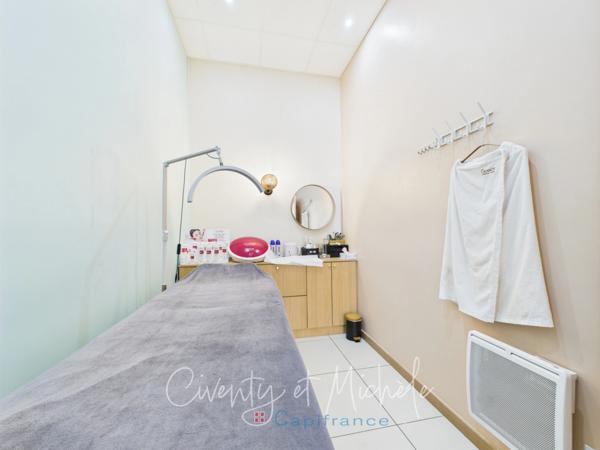 FONDS DE COMMERCE ESTHÉTIQUE A MOUTIERS (73)