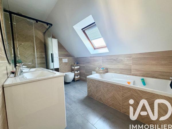 Maison à vendre 5 pièces 110 m² Pontault-Combault