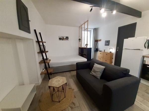 Neuville-de-Poitou (86170) IMMEUBLE LOCATIF 3 LOGEMENTS NEUVILLE DE POITOU