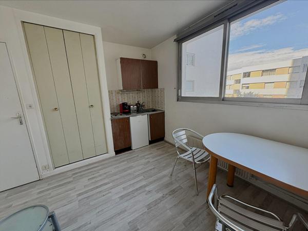Studio Meublé ROUEN CENTRE - RESIDENCE DU FRONT DE SEINE - ROUEN