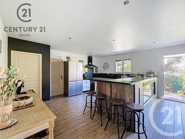 Maison à vendre  4 pièces - 121,48 m2 ST LAURENT DE LA SALANQUE - 66