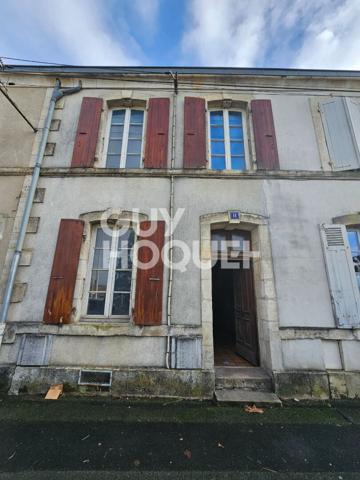 Maison Fontenay Le Comte 4 pièce(s) 97.93 m2