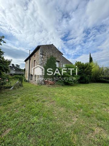 Maison de village avec grand terrain et gites