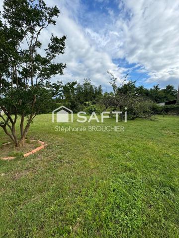 Maison de village avec grand terrain et gites