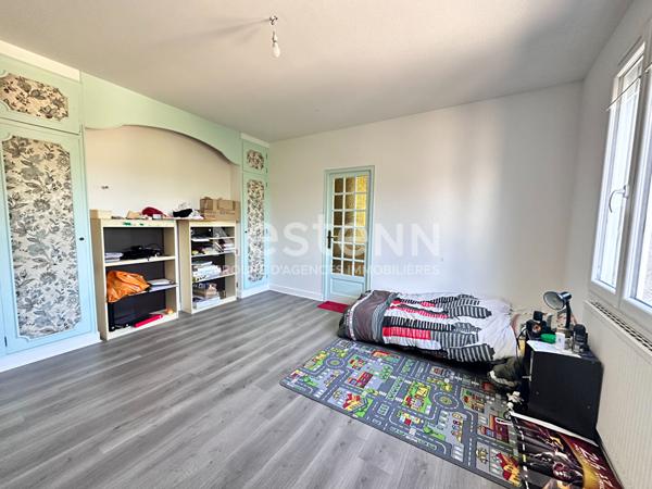 Vente jolie maison familiale hyper centre de 171.79 m² avec 4 chambres et bureau à Château-du-Loir (72500)