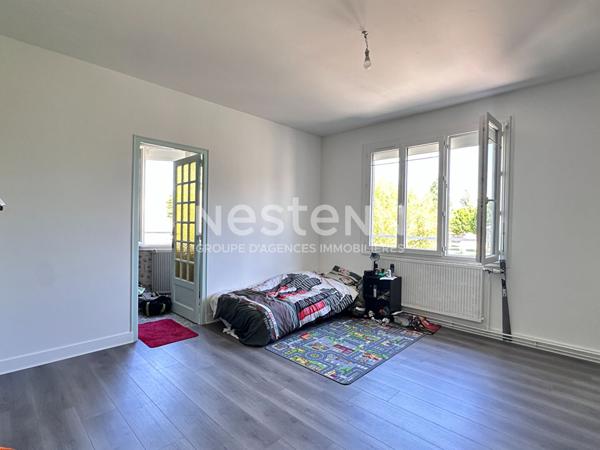 Vente jolie maison familiale hyper centre de 171.79 m² avec 4 chambres et bureau à Château-du-Loir (72500)