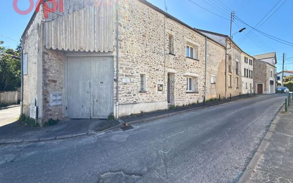 Maison à vendre    2 pièces •  Saulx-les-Chartreux