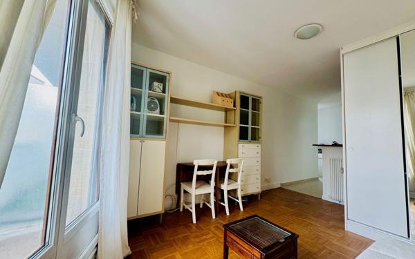 Appartement à louer    1 pièce • 27 m2 Boulogne-Billancourt