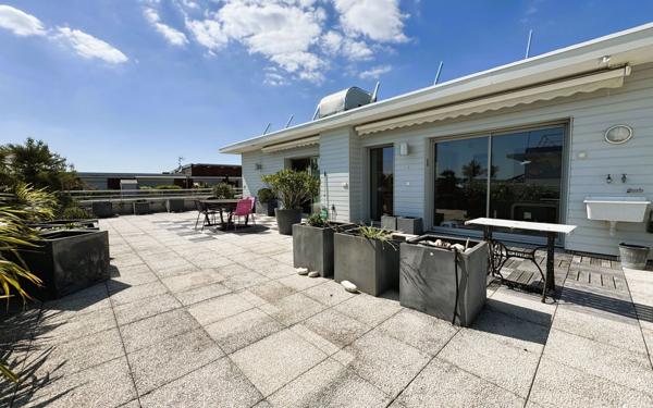 Appartement à vendre    4 pièces • 155,83 m2 La Rochelle