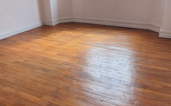 Appartement à louer    4 pièces • 81 m2 Tours