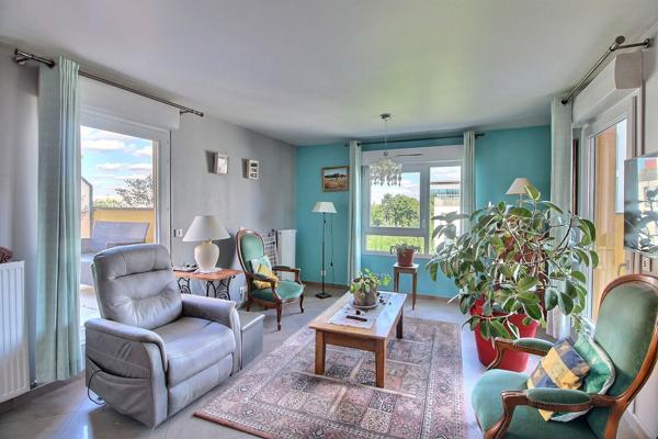 Appartement Massy 5 pièce(s) 95.07 m2 revisité en double salon 3 chambres