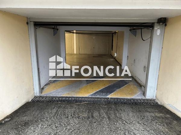 Location Parking 12 m² - 237-259 ALLEE DES SYCOMORES Saint Cyr Sur Mer 83270