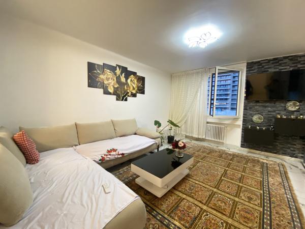 Saint-Étienne (42100) Appartement T3 de 86m² entièrement refait à neuf - Rue des Docteurs Charcot