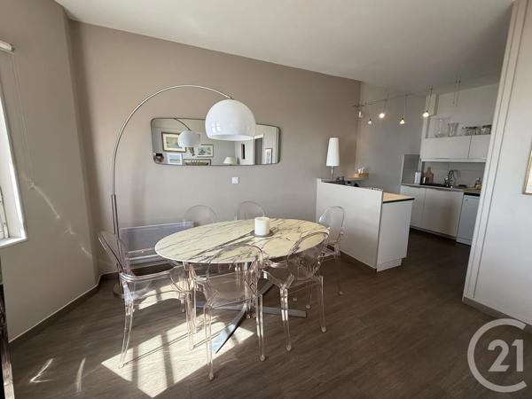 Appartement F3 à vendre  3 pièces - 70 m 2   AGON COUTAINVILLE  - 50