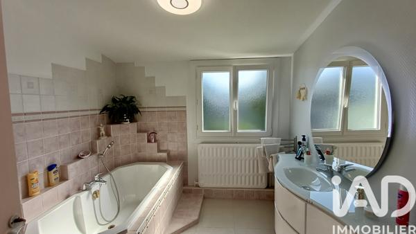 Maison à vendre 8 pièces 125 m² Douchy-les-Mines