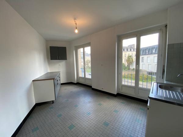 Quimper Centre Ville. Charmant Appartement T2 bis de 60 m²